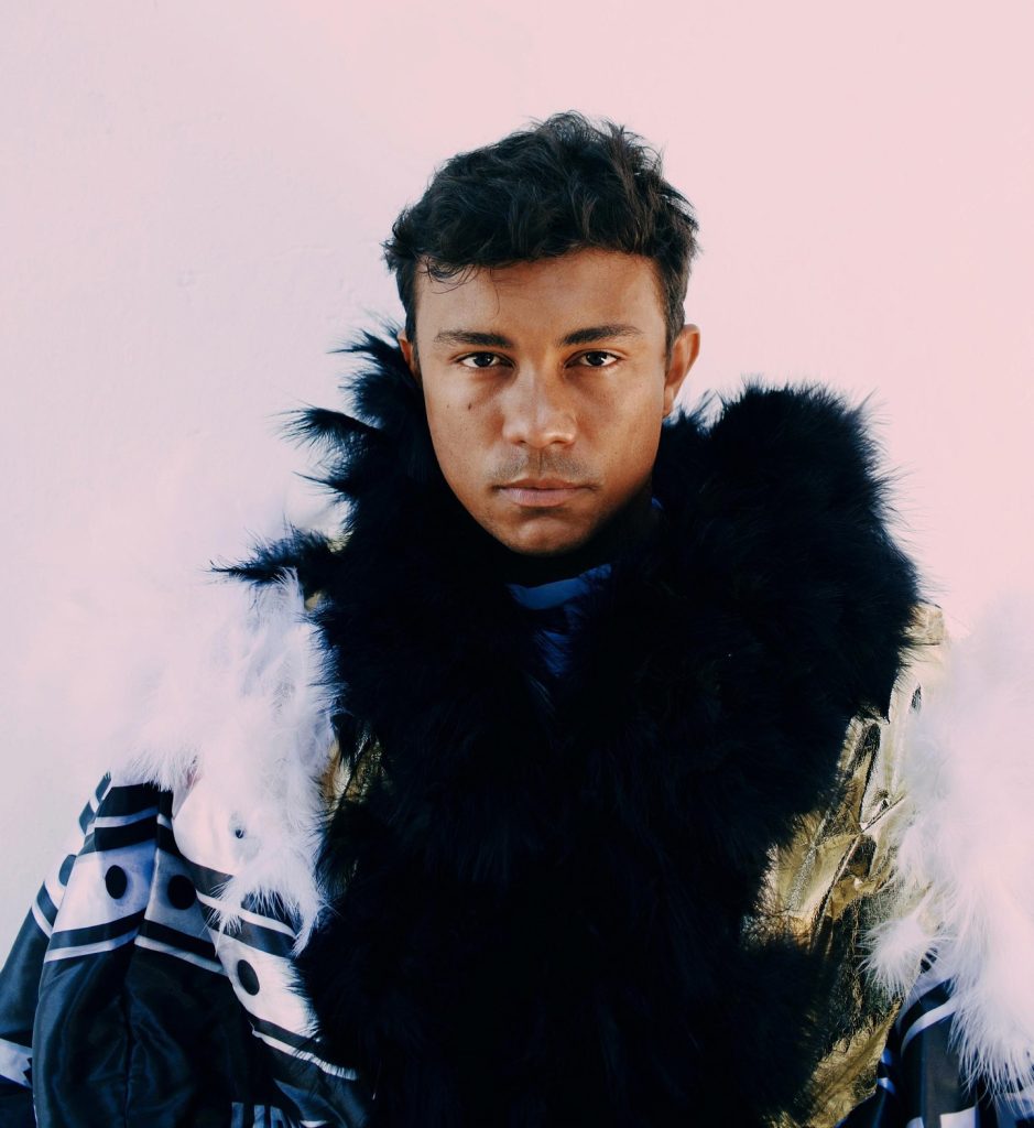 Xamã junta Milton Nascimento, Liniker, Criolo, Adriana Calcanhotto, Black Alien, BK e Duquesa no álbum ‘Fragmentado’