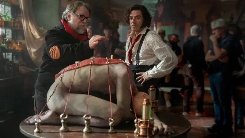 ‘Frankenstein’: como é a versão de Guillermo del Toro do clássico, aplaudida por 13 minutos no Festival de Cinema de Veneza