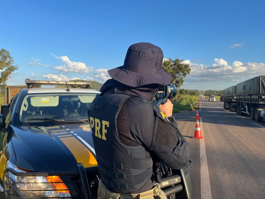 Rodovias federais no Tocantins terão restrição ao tráfego de caminhões durante feriado prolongado da Consciência Negra