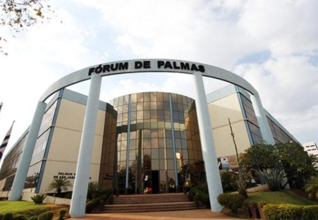 Idoso passa mal e morre em fórum de Palmas durante audiência de recuperação de posse