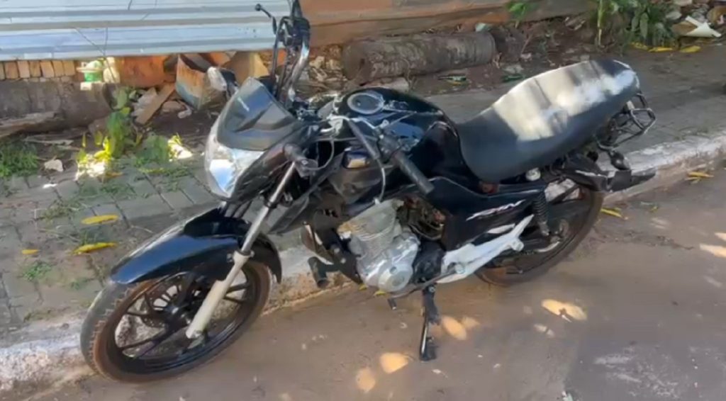Motociclista é preso após apresentar nome falso à polícia durante atendimento de acidente de trânsito