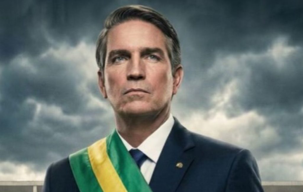 Jim Caviezel e Cyrus Nowrasteh: quem são os artistas citados em áudio em que Flávio Bolsonaro pede dinheiro a Daniel Vorcaro